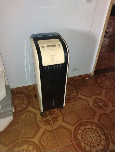 Climatizador Cadence breezze 506