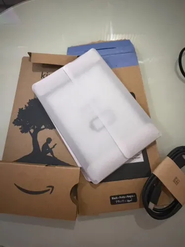 KINDLE NUNCA USADO