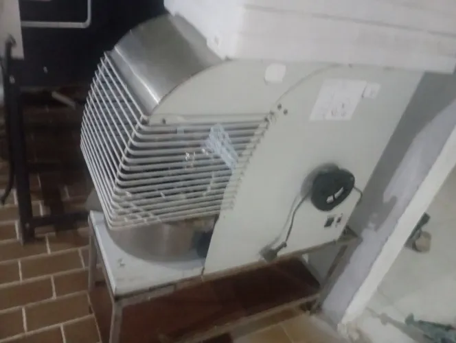 Masseira pra pães pizzas, salgados