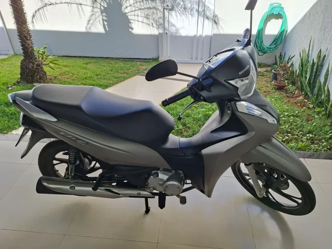 Honda biz completa 