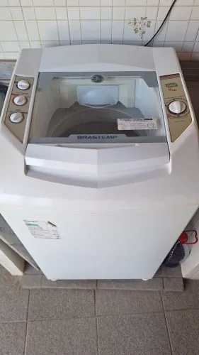 Máquina de lavar roupas Brastemp