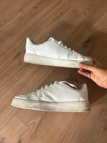 Tenis branco