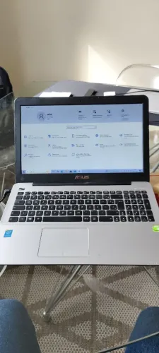 Notebook Asus X555L i7 10GB 240GB