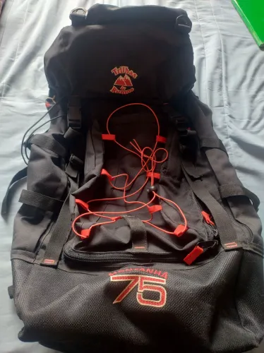Mochila Trilas e Rumos 75