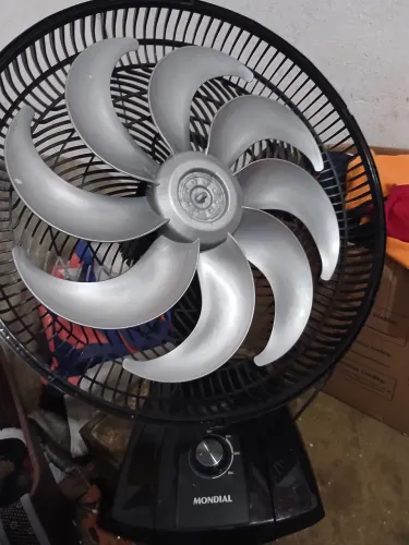 Ventilador turbo 8 pás novo comprei a voltagem errada ele é 220