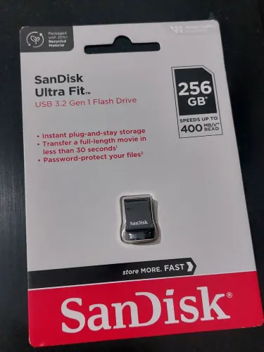 SanDisk Flash Drive USB 3.2 Ultra Fit de 256 GB