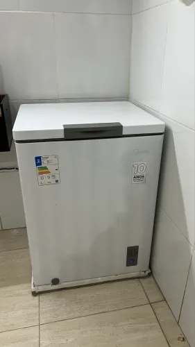 Vendo freezer 145L