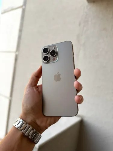 iPhone 15 PROMAX 256GB(excelente estado)
