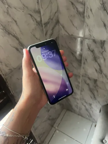 iPhone 11 64gb