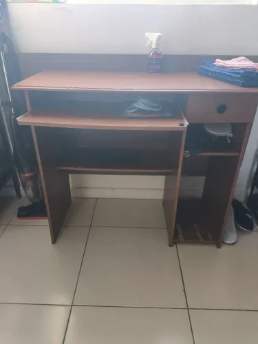 Doação mesa para computador