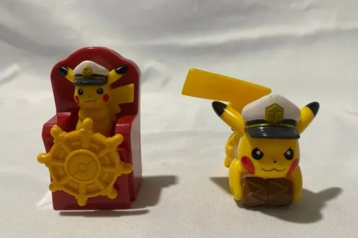kit raro bonecos pikachu pokemon - original
