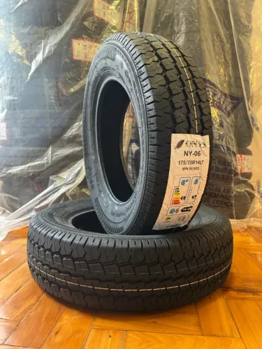 Pneu Carga 175/70R14LT Onyx NY-06 Novo