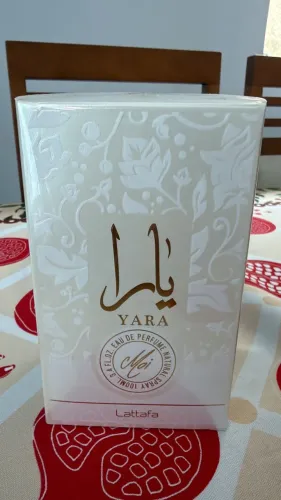 Perfume Yara árabe