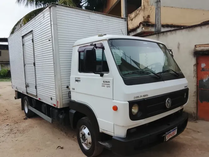 Vendo CAMINHÃO BAÚ DELIVERY 8160 ANO 2012