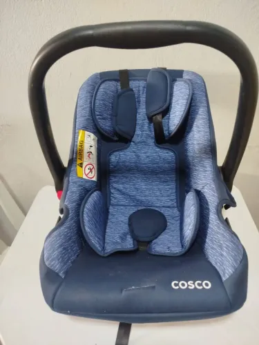 Vendo bebê conforto cosco