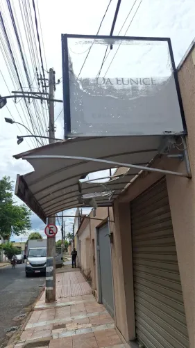 Armação de toldo