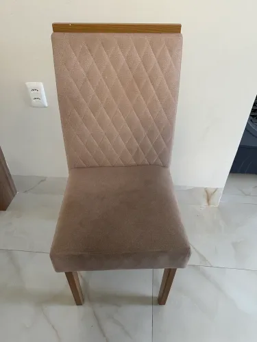 04 Cadeiras de jantar