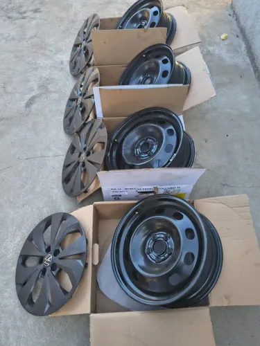 Jogo de rodas e calotas original Nivus Aro 16"