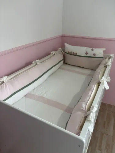 Kit de berço feminino