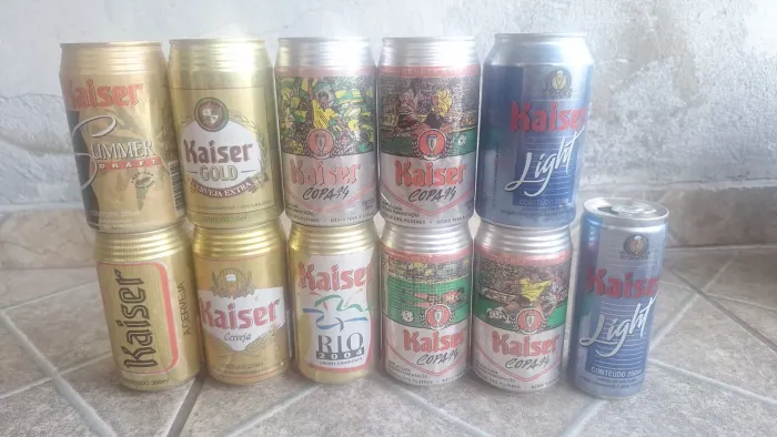 Latinha latas antigas da cerveja kaiser e colecionáveis 