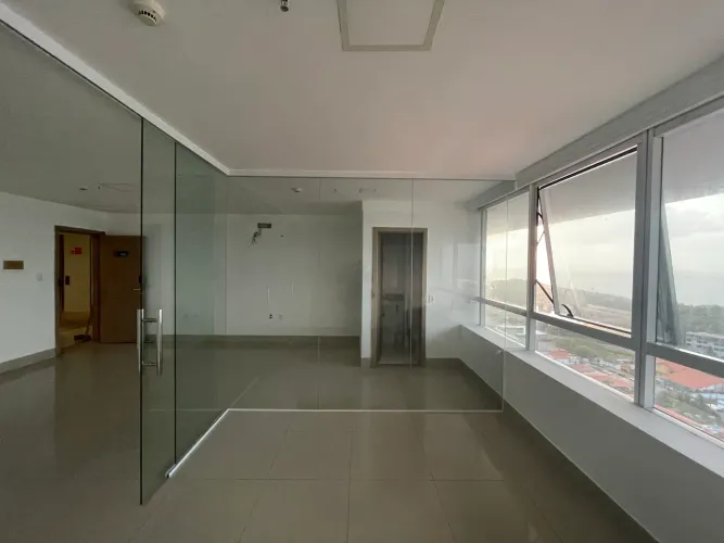 Sala comercial no Marcus Barbosa