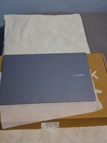 Galaxy book 4