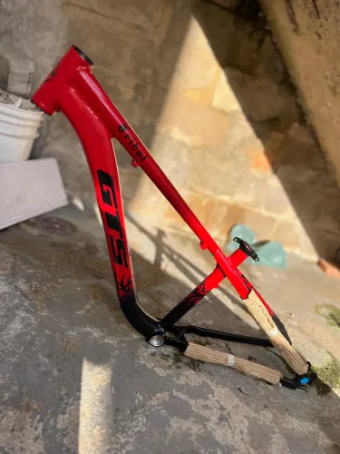 QUADRO GTS TRIBAL ESTILO HUP NAJA
