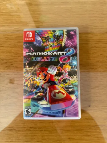 Mario Kart 8 Deluxe Nintendo Switch - Mídia Física Completa + Caixa - Impecável