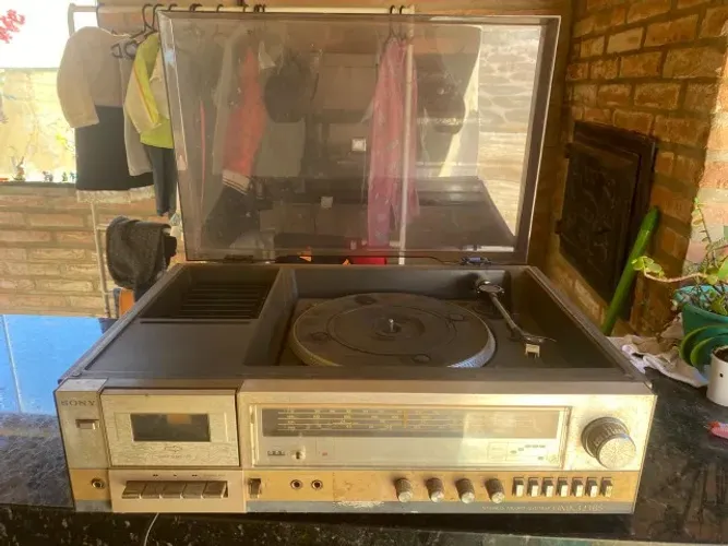 Rádio 3x1 hmk 323bs Sony Toca discos