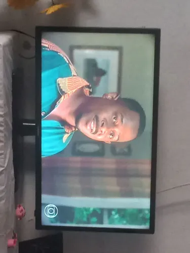 TV 32 polegadas /não é esmart
