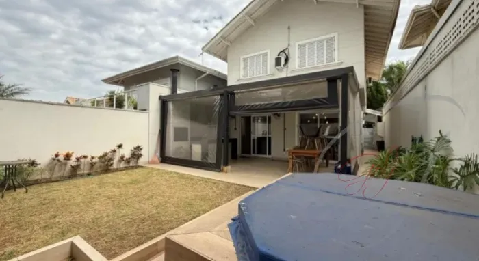 Casa em Condomínio à Venda no Parque dos Príncipes, São Paulo-SP: 3 Quartos, 1 Suíte, 3 Sa