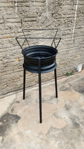 Churrasqueira de Roda de Carro