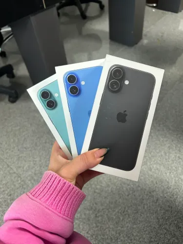iPhone 16