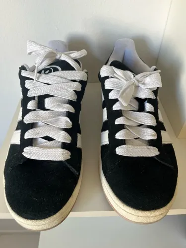 Tênis ADIDAS CAMPUS Original. Tamanho 43.