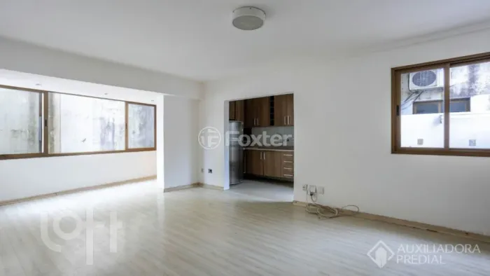 Apartamento à venda Rua Barão do Cotegipe, São João - Porto Alegre