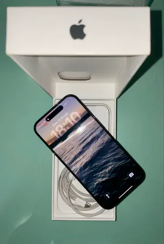 iPhone 15 pro 256gb chip físico, novo
