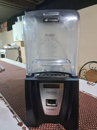 Liquidificador Industrial Connoisseur 825? WS Blendtec