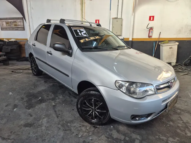Fiat Palio 1.0 Economy Fire Flex 8V 4P 2012