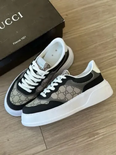 Tênis Gucci importado 