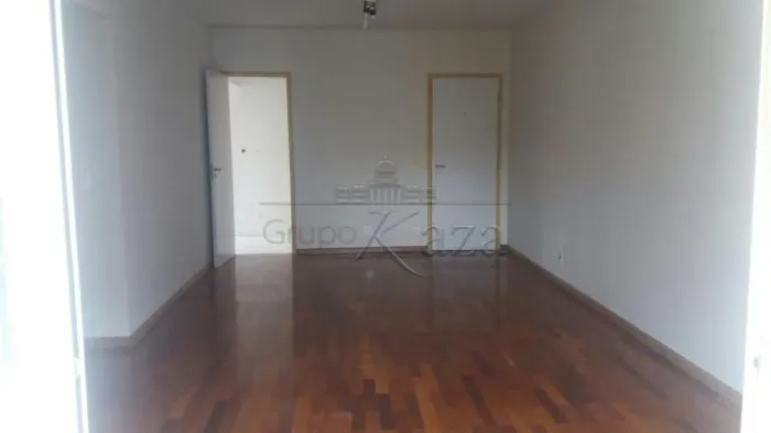 Apartamento Padrão em São José dos Campos