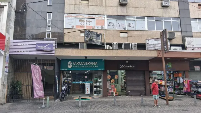 Vendo Sala em Nova Iguaçu