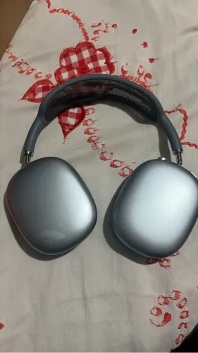 Fone de ouvido Apple air pods max