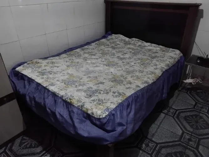 Cama de casal com colchão