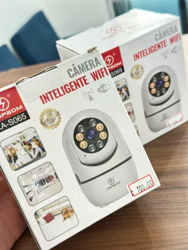Câmera inteligente Wi-Fi 