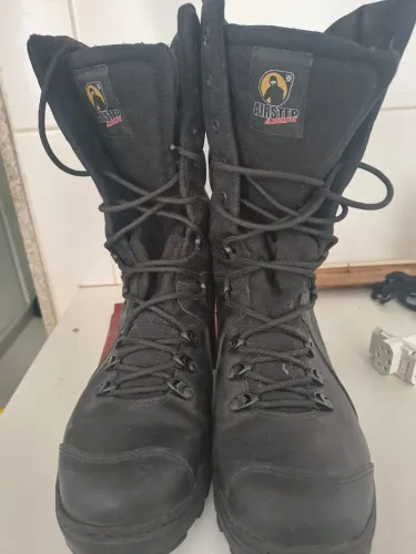 Coturno Airstep Preto