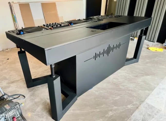 Mesa para DJ