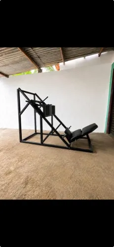 Leg PRESS profissional em estado de zero