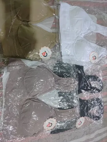 Sutiã com bojo removível 
