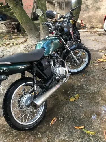 Vende-se titan 125