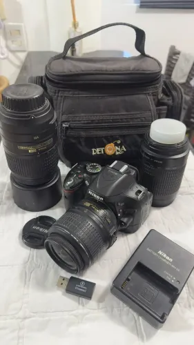 Kit Nikon D5200 + 3 Lentes + Bolsa + Carregador e Acessórios